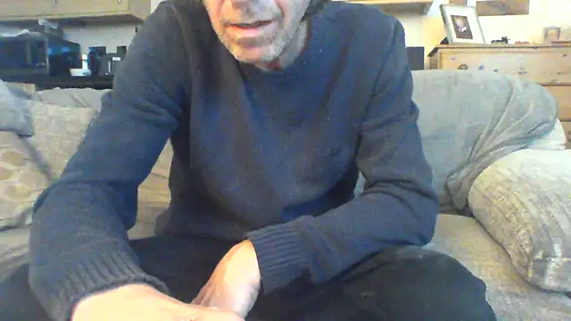 Snapshot of Grower_and_shower chatting on September 30, 2025, 11:22 pm Grower and shower online show from September 30, 2025, 11:22 pm