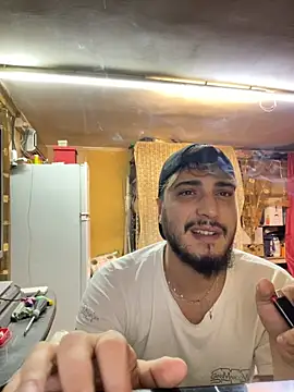 Bello98sud online show from October 25, 2025, 4:18 pm