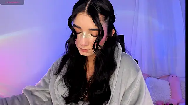 Hi Soyfer online show from November 11, 2025, 2:45 pm