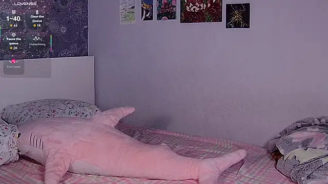 Cute Cate404 online show from July 19, 2026, 2:42 am