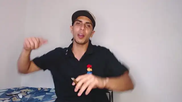 Monkey uchiha777 online show from December 18, 2025, 10:35 pm