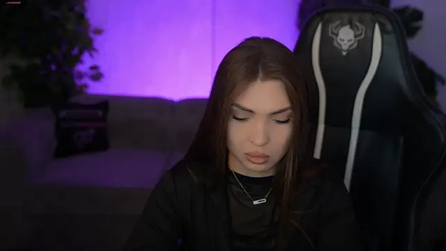 Billie054 online show from November 11, 2025, 6:30 am