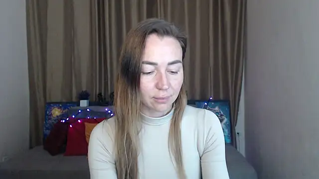 Kiss julli88I online show from March 11, 2025, 2:42 am