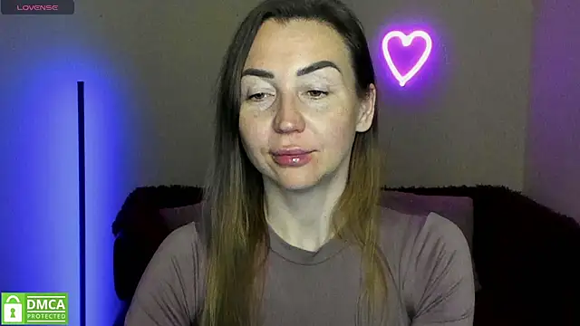 Kiss julli88I online show from March 13, 2025, 5:00 am