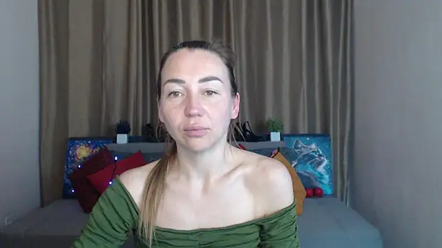 Kiss julli88I online show from March 19, 2025, 2:05 am