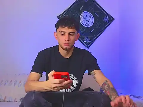 samevansx  online show from November 20, 2025, 7:58 pm