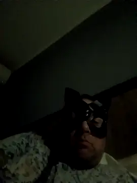 Snapshot of papi_bad_ chatting on March 6, 2025, 1:05 am papi bad online show from March 6, 2025, 1:05 am