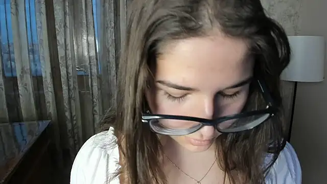 Snapshot of FloraBanford chatting on March 20, 2025, 3:58 pm FloraBanford online show from March 20, 2025, 3:58 pm