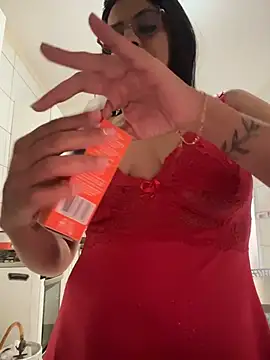 jheicylli online show from May 26, 2026, 5:55 pm