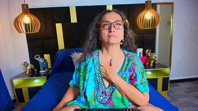 Snapshot of AlessandraLeroy chatting on September 14, 2025, 3:23 pm AlessandraLeroy online show from September 14, 2025, 3:23 pm