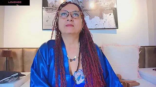 Snapshot of AlessandraLeroy chatting on March 21, 2026, 11:58 am AlessandraLeroy online show from March 21, 2026, 11:58 am