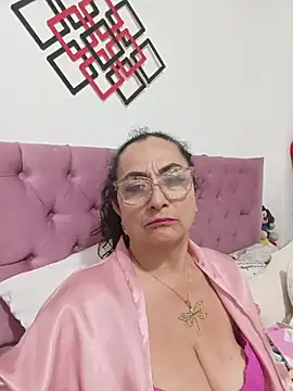 Snapshot of AlessandraLeroy chatting on May 22, 2026, 3:04 am AlessandraLeroy online show from May 22, 2026, 3:04 am