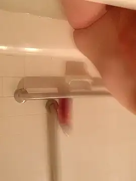 KITTYBOOBOOFUXX online show from November 15, 2025, 2:04 am