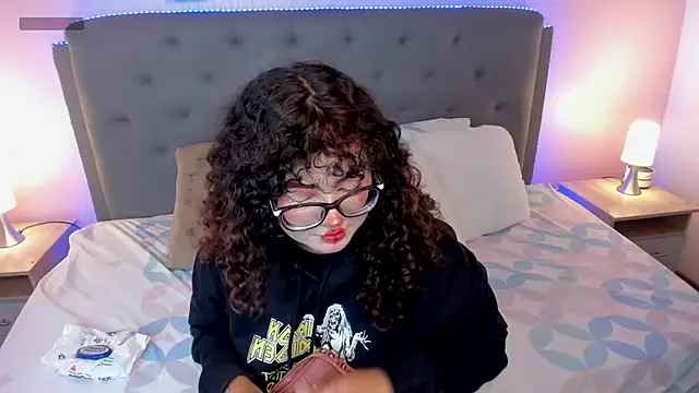 Snapshot of _Lilly_miller chatting on November 30, 2025, 3:46 pm Lilly miller online show from November 30, 2025, 3:46 pm