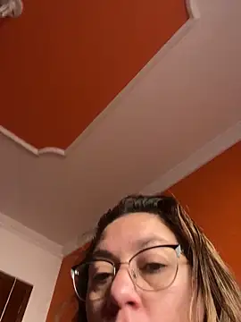 Snapshot of Luna-nevada chatting on March 15, 2026, 1:51 pm Luna-nevada online show from March 15, 2026, 1:51 pm