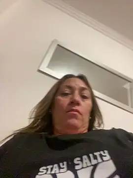 Snapshot of Luna-nevada chatting on March 20, 2026, 1:06 am Luna-nevada online show from March 20, 2026, 1:06 am