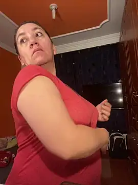 Snapshot of Luna-nevada chatting on April 9, 2026, 9:59 am Luna-nevada online show from April 9, 2026, 9:59 am