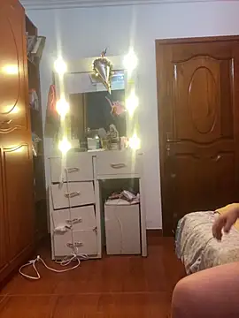 Snapshot of Luna-nevada chatting on March 24, 2026, 4:23 am Luna-nevada online show from March 24, 2026, 4:23 am