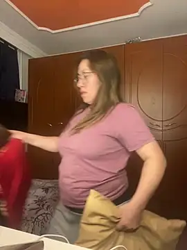 Snapshot of Luna-nevada chatting on March 2, 2026, 10:44 am Luna-nevada online show from March 2, 2026, 10:44 am