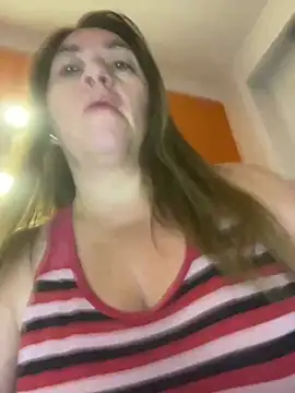 Snapshot of Luna-nevada chatting on February 9, 2026, 4:32 am Luna-nevada online show from February 9, 2026, 4:32 am