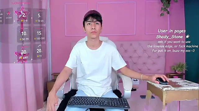 SHADY STONE online show from September 19, 2025, 10:36 pm