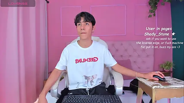 SHADY STONE online show from September 17, 2025, 8:55 pm