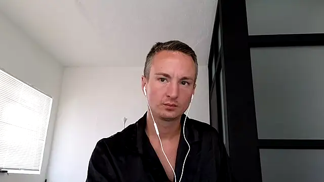 TheDaddy005 online show from March 28, 2026, 5:14 pm