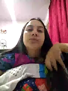 esmeralda jadees online show from January 18, 2026, 2:20 pm