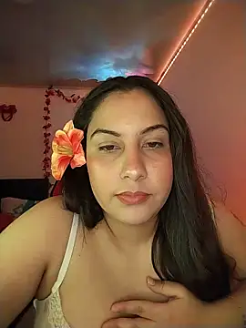 Snapshot of esmeralda_jadees chatting on May 14, 2026, 1:24 am esmeralda jadees online show from May 14, 2026, 1:24 am