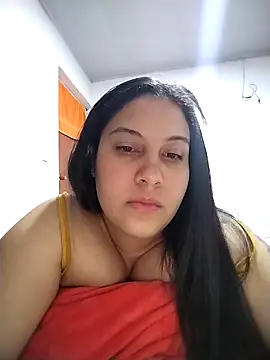 esmeralda jadees online show from March 7, 2026, 2:00 pm