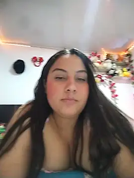 Snapshot of esmeralda_jadees chatting on May 16, 2026, 1:48 am esmeralda jadees online show from May 16, 2026, 1:48 am
