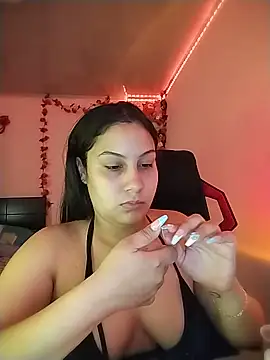 Snapshot of esmeralda_jadees chatting on May 21, 2026, 8:28 pm esmeralda jadees online show from May 21, 2026, 8:28 pm