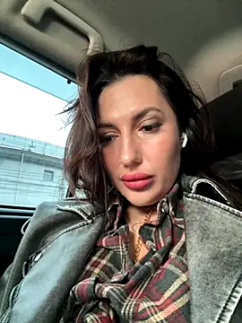 Snapshot of AleksandraRich chatting on October 5, 2025, 2:46 am AleksandraRich online show from October 5, 2025, 2:46 am