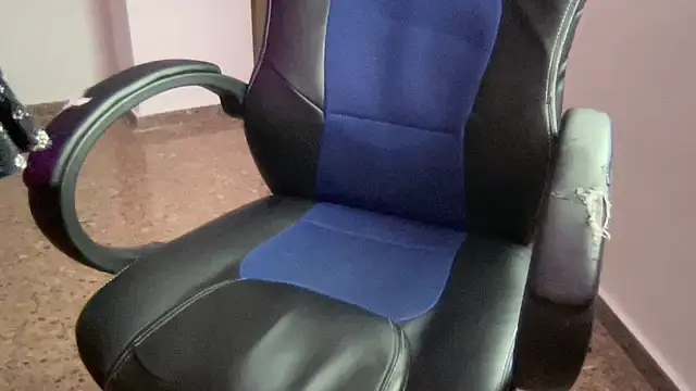 Martinassy online show from December 19, 2025, 2:41 pm