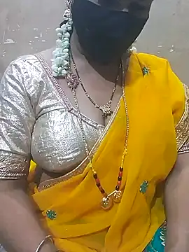 Snapshot of Raashi_telugu chatting on October 2, 2025, 4:43 pm Raashi telugu online show from October 2, 2025, 4:43 pm