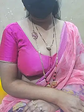 Snapshot of Raashi_telugu chatting on October 1, 2025, 4:22 pm Raashi telugu online show from October 1, 2025, 4:22 pm