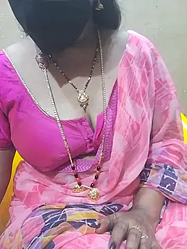 Snapshot of Raashi_telugu chatting on September 13, 2025, 3:34 pm Raashi telugu online show from September 13, 2025, 3:34 pm