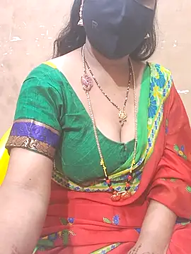 Snapshot of Raashi_telugu chatting on October 6, 2025, 5:52 am Raashi telugu online show from October 6, 2025, 5:52 am