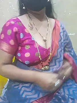 Snapshot of Raashi_telugu chatting on October 3, 2025, 10:50 am Raashi telugu online show from October 3, 2025, 10:50 am