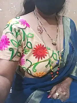 Snapshot of Raashi_telugu chatting on October 6, 2025, 5:57 pm Raashi telugu online show from October 6, 2025, 5:57 pm