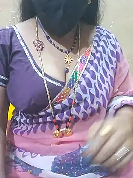 Snapshot of Raashi_telugu chatting on September 27, 2025, 8:15 pm Raashi telugu online show from September 27, 2025, 8:15 pm