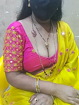 Snapshot of Raashi_telugu chatting on September 29, 2025, 5:47 am Raashi telugu online show from September 29, 2025, 5:47 am