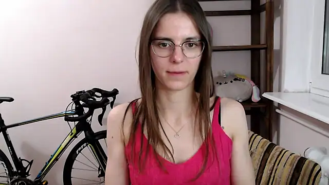 Snapshot of love_megi chatting on December 14, 2025, 7:41 pm love megi online show from December 14, 2025, 7:41 pm