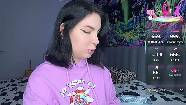 Snapshot of yourvodka chatting on October 24, 2025, 9:52 am yourvodka online show from October 24, 2025, 9:52 am