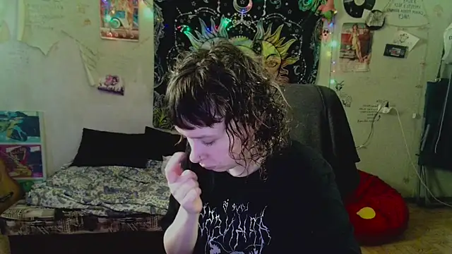 Snapshot of Lil_foxxx chatting on July 22, 2026, 9:55 am Lil foxxx online show from July 22, 2026, 9:55 am