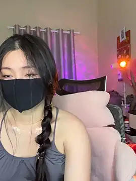 Snapshot of MI_KA22 chatting on March 27, 2026, 3:24 pm MI KA22 online show from March 27, 2026, 3:24 pm