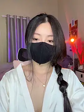 Snapshot of MI_KA22 chatting on March 24, 2026, 5:02 pm MI KA22 online show from March 24, 2026, 5:02 pm