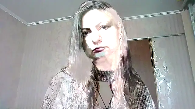 AliseWats online show from March 12, 2025, 10:48 am