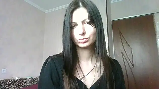 AliseWats online show from March 11, 2025, 1:01 pm