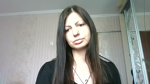 AliseWats online show from March 13, 2025, 10:15 am